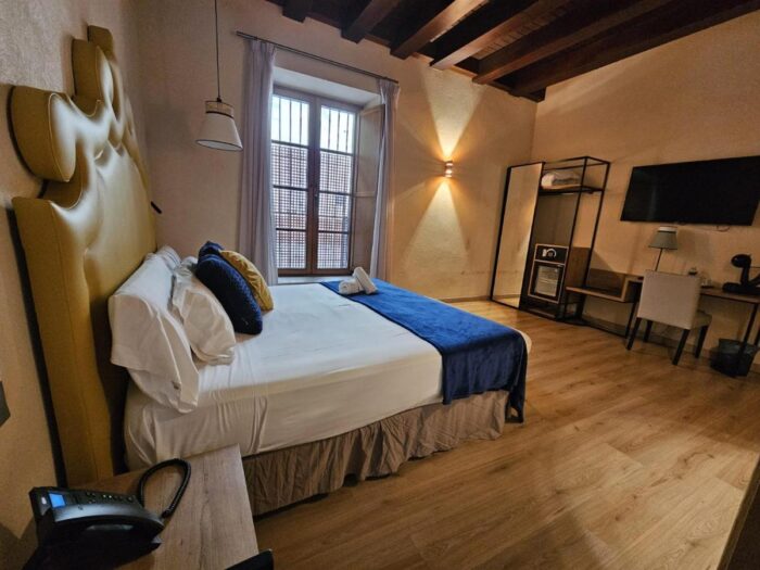 Boutique Puerta Real | Hotel Íntimo Casco Antiguo