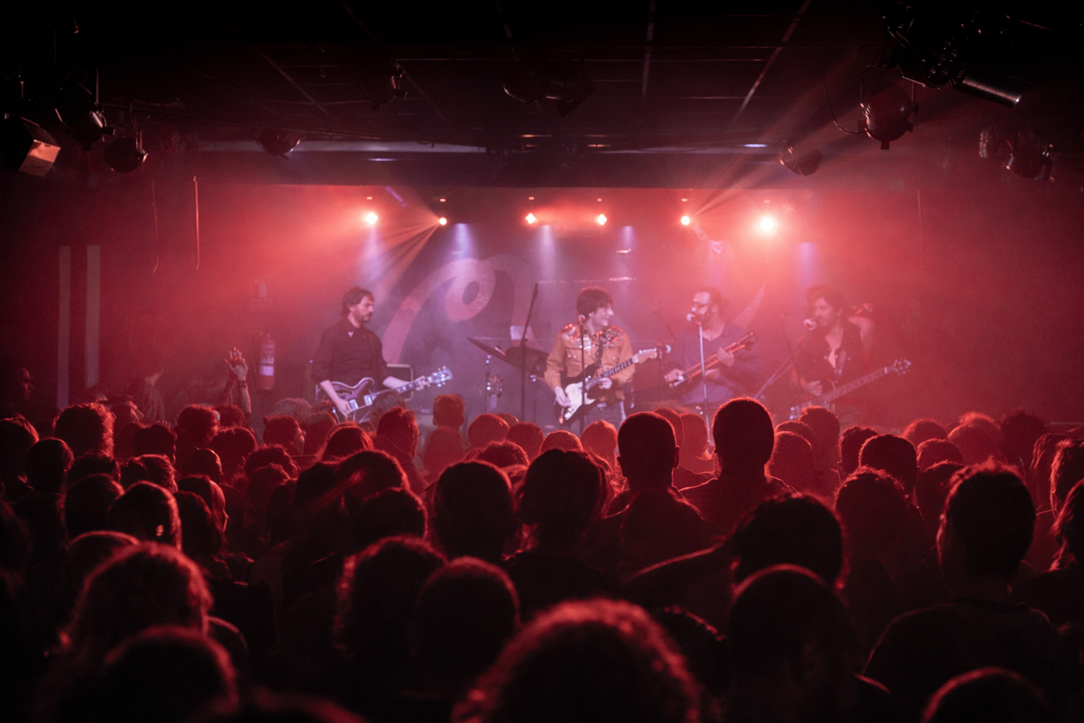 Malandar Music Club | Conciertos Intensos y Rebeldes