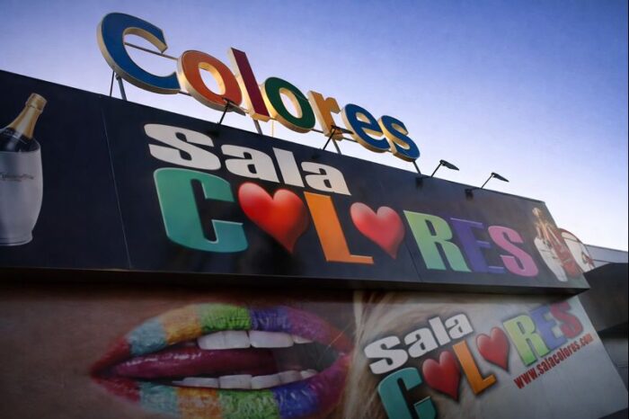 Sala Colores Sevilla | Luces y Seducción Nocturna